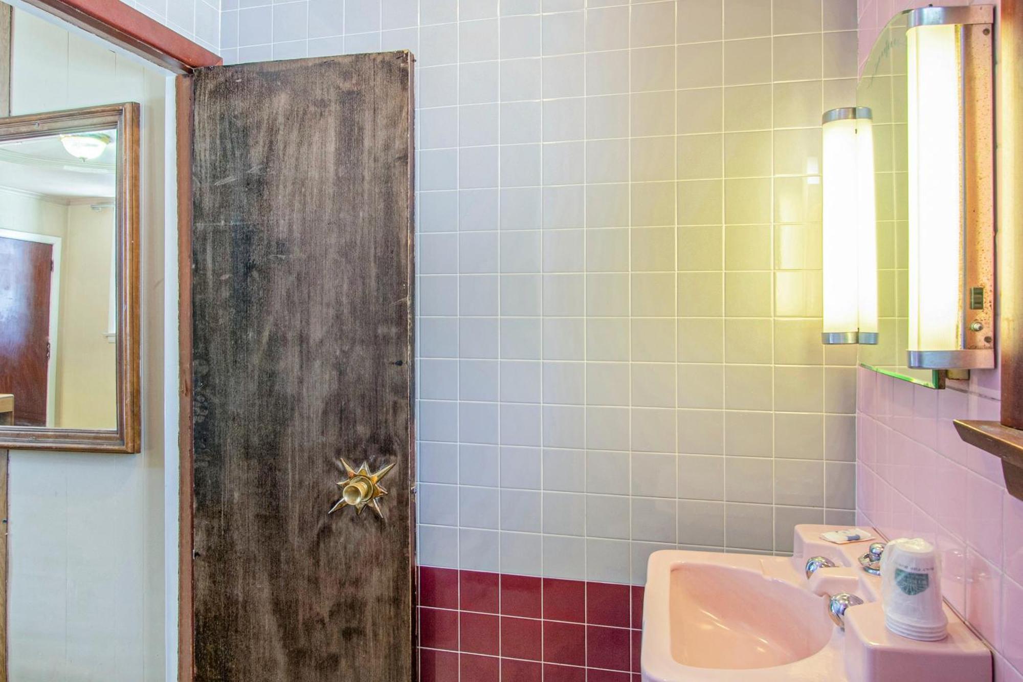 Oyo Hotel Wilkes-Barre East Kültér fotó